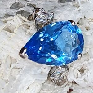 Pear Shaped Blue Gemstone with White side stones in Sterling Silver;SZ 6